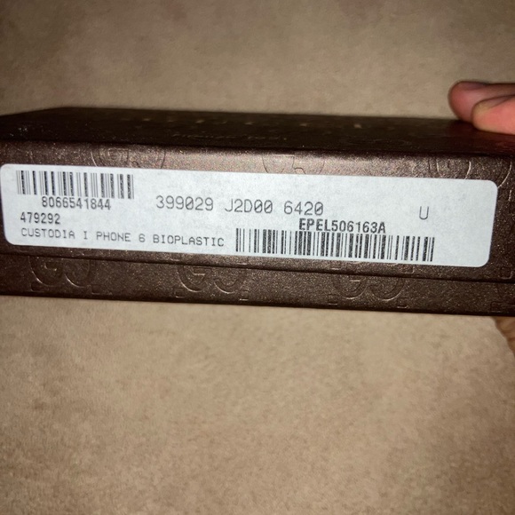Gucci IPhone 6 phone case AUTHENTIC - Picture 5 of 9